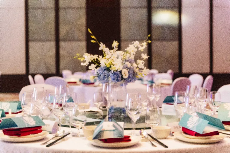 Guests at a gala dinner event hosted by HI-COM in Shanghai, China