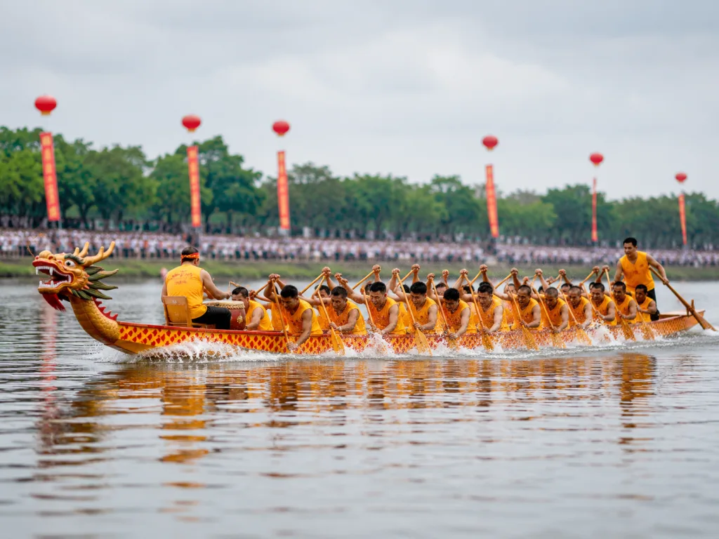 teams racing on a river during Duanwu Festival