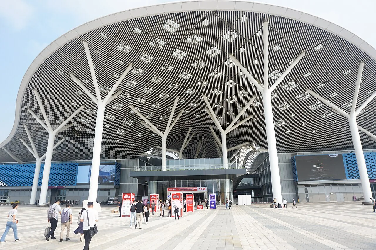Visitors approaching Shenzhen World Exhibition and Convention Center.